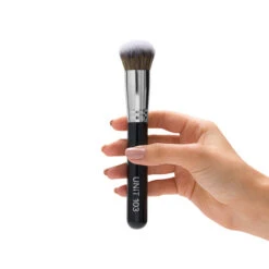 UNIT 103 Foundation Brush -Christophe Robin Shop p 550x550 1616