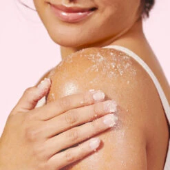 Coco Rose Exfoliating Body Scrub -Christophe Robin Shop p 550x550 188