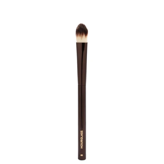 N° 8 Large Concealer Brush 3 N° 8 Large Concealer Brush