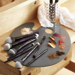 Kevyn Aucoin Duet Shadow Brush -Christophe Robin Shop p 550x550 2014