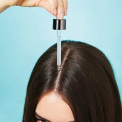 Omorovicza Scalp Reviver 11 Omorovicza Scalp Reviver -Christophe Robin Shop p 550x550 556