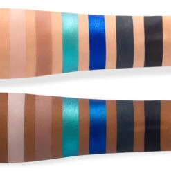 Blue Blood Eyeshadow Palette 19 Blue Blood Eyeshadow Palette -Christophe Robin Shop p 550x550 891